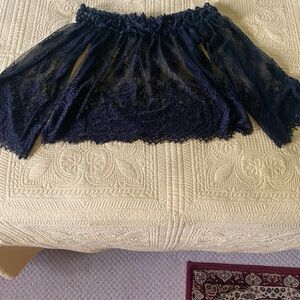 Very nice overlay top!